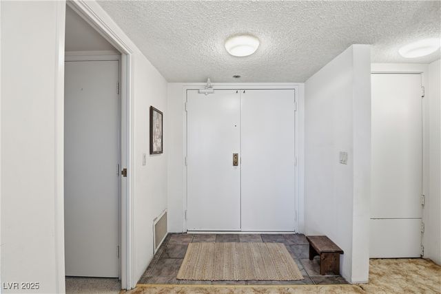 205 East Harmon Avenue 508, Las Vegas, NV 89169