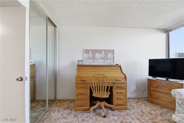 205 East Harmon Avenue 508, Las Vegas, NV 89169