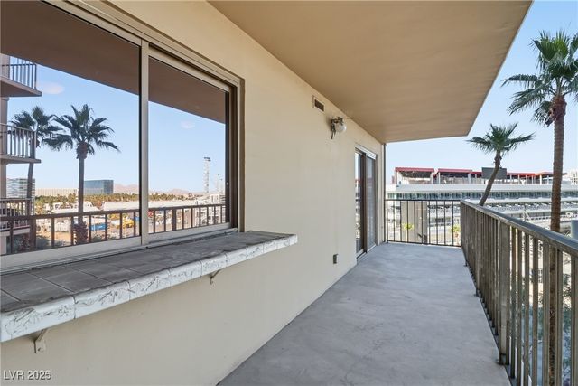 205 East Harmon Avenue 508, Las Vegas, NV 89169