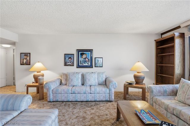 205 East Harmon Avenue 508, Las Vegas, NV 89169