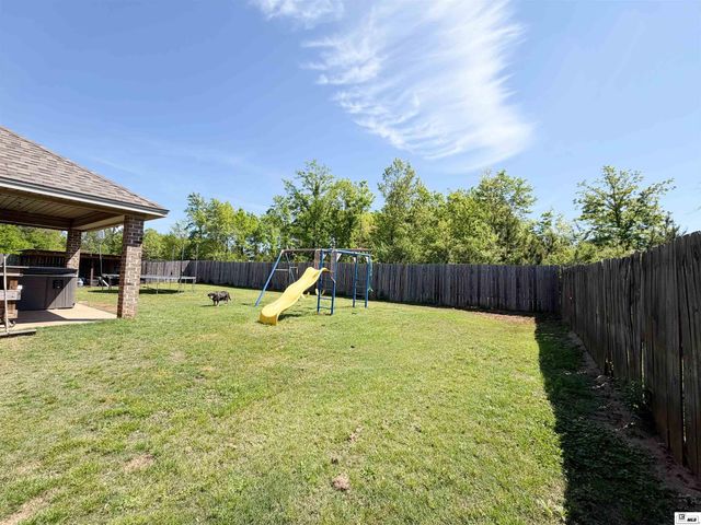 136 CURRY CREEK DRIVE, Calhoun, LA 71225