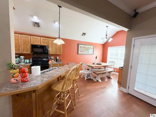 136 CURRY CREEK DRIVE, Calhoun, LA 71225