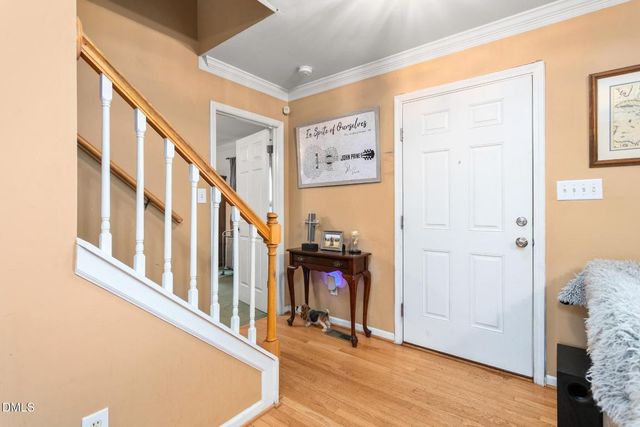 825 Lockesley Lane, Burlington, NC 27217