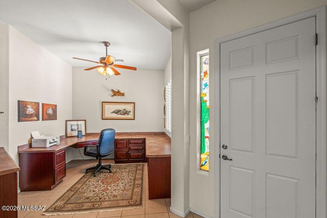 5786 S Lowry Canyon Place, Green Valley, AZ 85622