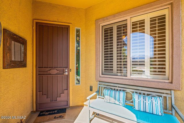 5786 S Lowry Canyon Place, Green Valley, AZ 85622