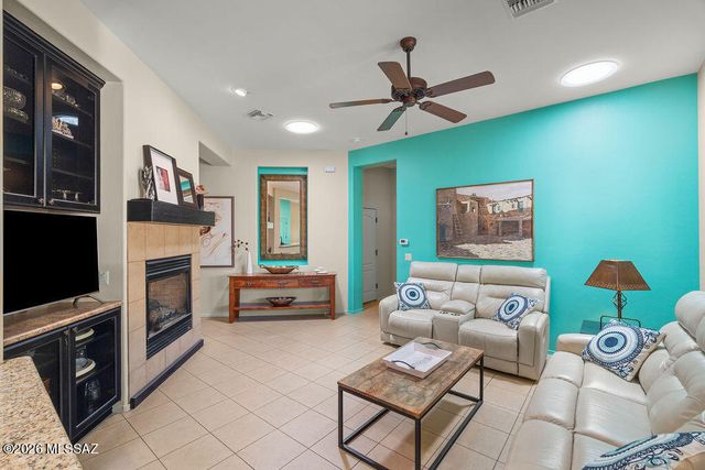 5786 S Lowry Canyon Place, Green Valley, AZ 85622