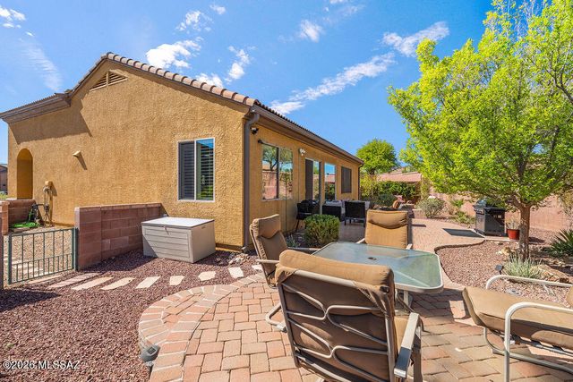 5786 S Lowry Canyon Place, Green Valley, AZ 85622