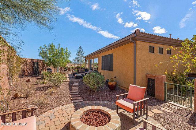 5786 S Lowry Canyon Place, Green Valley, AZ 85622