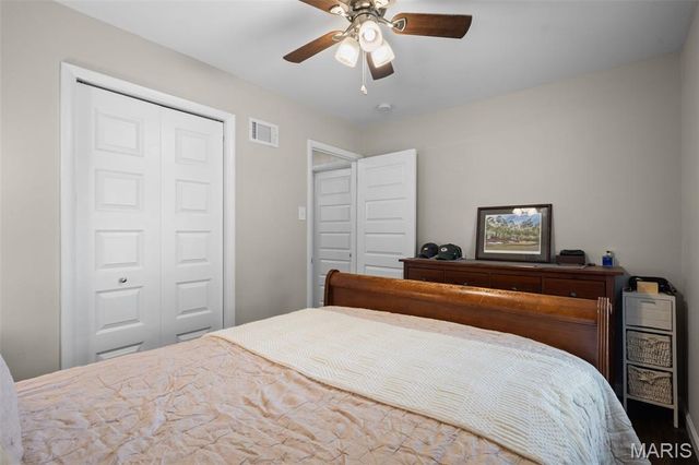 9533 Port Drive, Unincorporated, MO 63123
