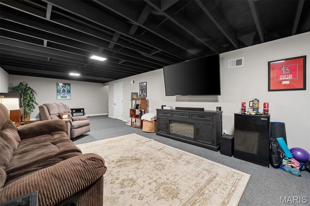 9533 Port Drive, Unincorporated, MO 63123