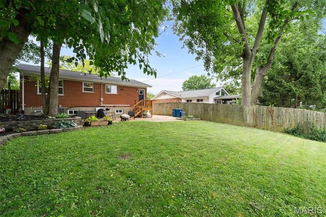 9533 Port Drive, Unincorporated, MO 63123