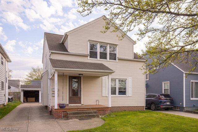 2831 North Avenue, Parma, OH 44134