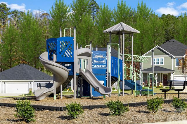 108 Lancashire Court, Denver, NC 28037