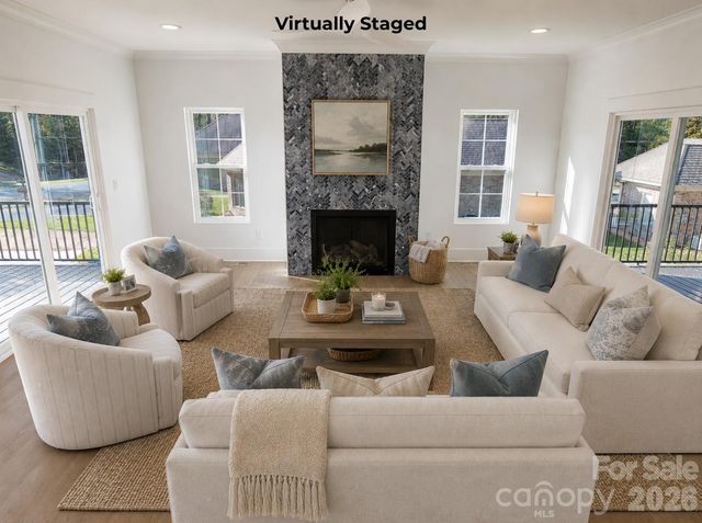 405 19th Avenue Circle NW, Hickory, NC 28601