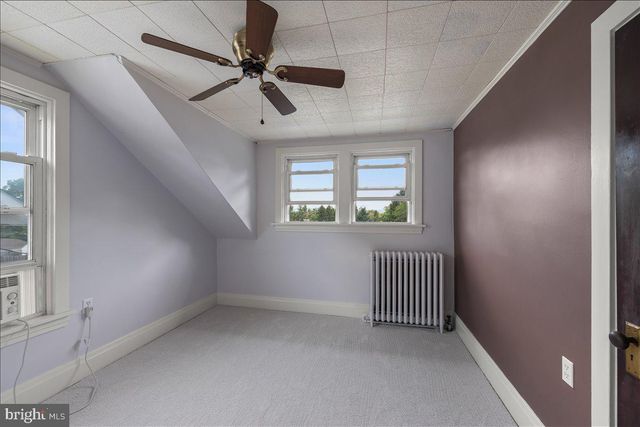 2260 BOAS ST, Harrisburg, PA 17103