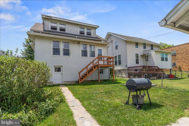 2260 BOAS ST, Harrisburg, PA 17103