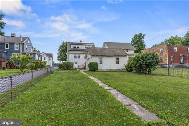 2260 BOAS ST, Harrisburg, PA 17103