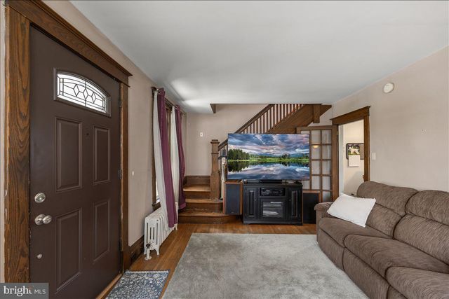 2260 BOAS ST, Harrisburg, PA 17103
