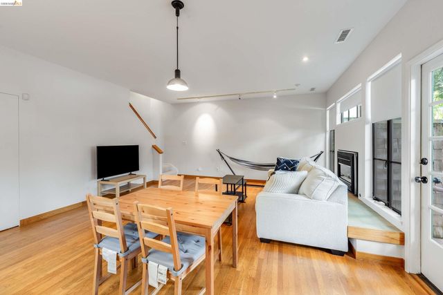 2316 Blake St A, Berkeley, CA 94704