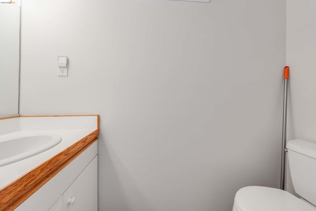 2316 Blake St A, Berkeley, CA 94704