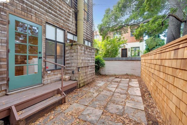 2316 Blake St A, Berkeley, CA 94704