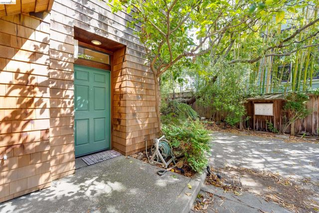 2316 Blake St A, Berkeley, CA 94704