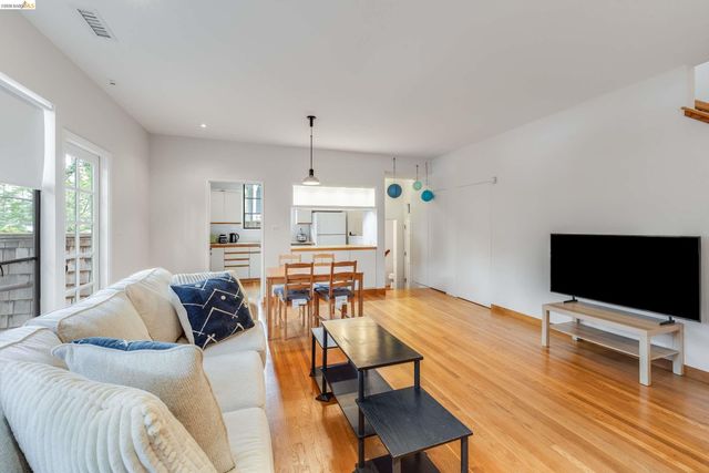 2316 Blake St A, Berkeley, CA 94704