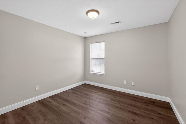1828 Tamara Way, Spartanburg, SC 29301