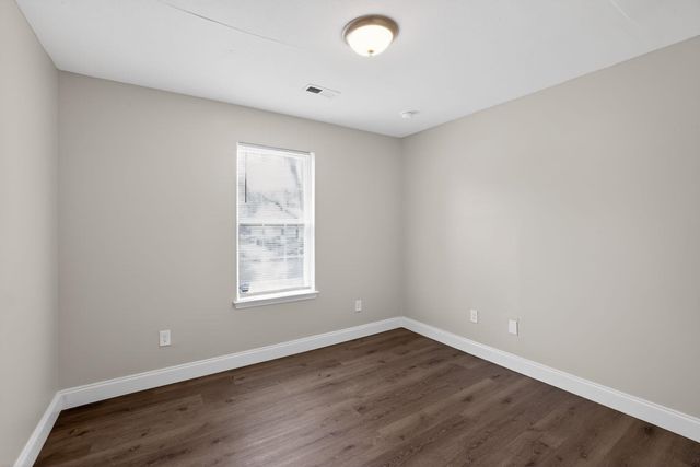 1828 Tamara Way, Spartanburg, SC 29301