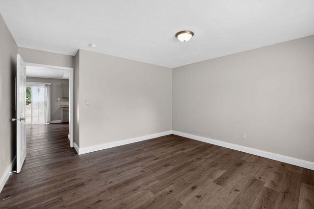 1828 Tamara Way, Spartanburg, SC 29301