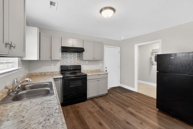 1828 Tamara Way, Spartanburg, SC 29301