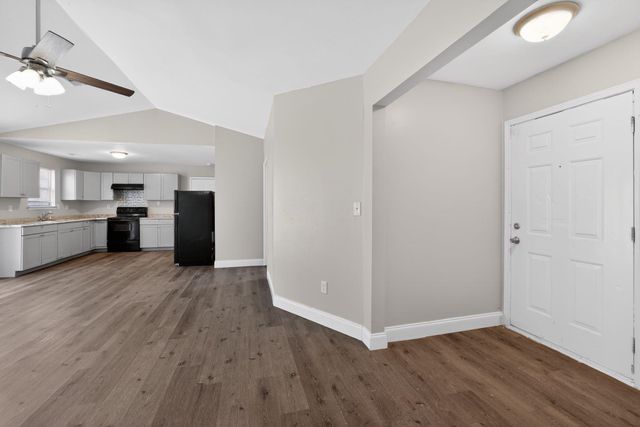 1828 Tamara Way, Spartanburg, SC 29301
