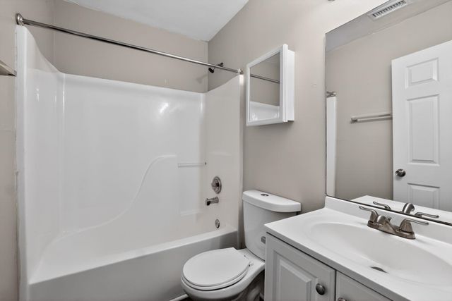 1828 Tamara Way, Spartanburg, SC 29301