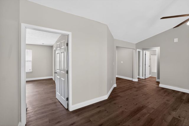 1828 Tamara Way, Spartanburg, SC 29301