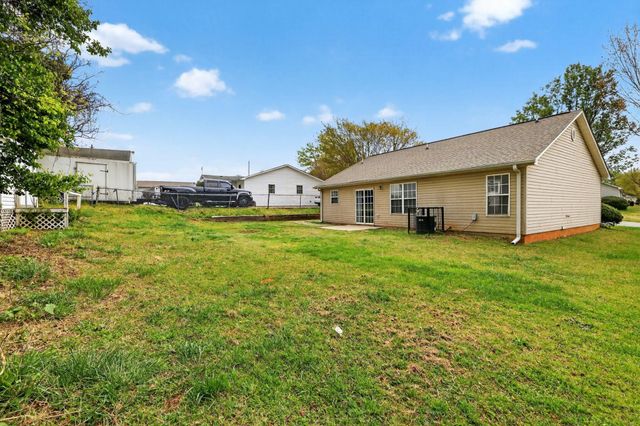 1828 Tamara Way, Spartanburg, SC 29301