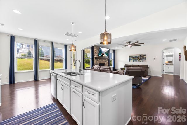 1065 Harbor Bay Drive, Fort Mill, SC 29707
