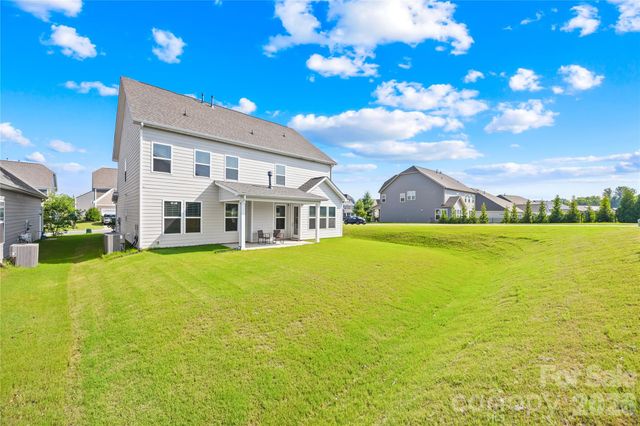 1065 Harbor Bay Drive, Fort Mill, SC 29707