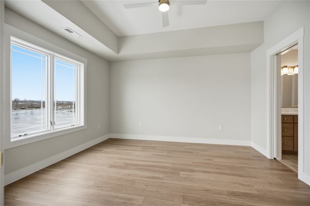 1871 Ellis Boulevard NW 205, Cedar Rapids, IA 52405