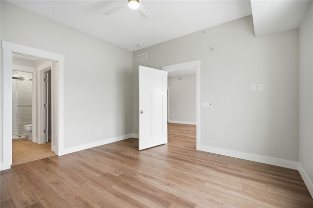 1871 Ellis Boulevard NW 205, Cedar Rapids, IA 52405