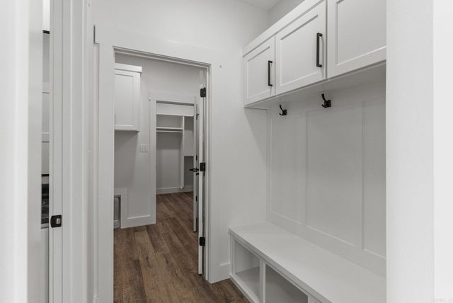 130 Emerald Lane, Greers Ferry, AR 72067