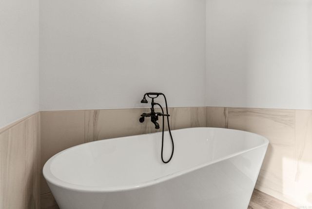 130 Emerald Lane, Greers Ferry, AR 72067