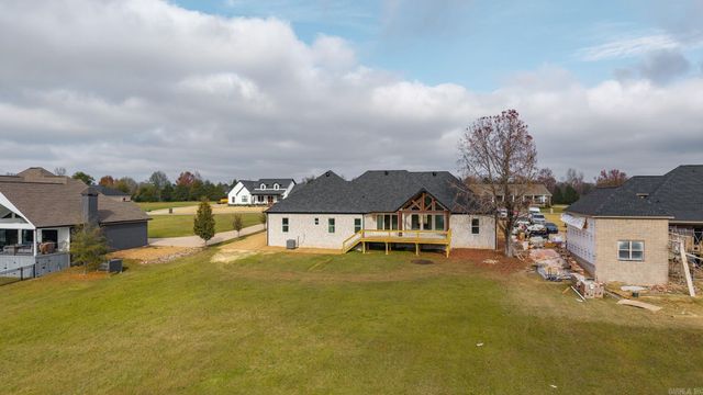 130 Emerald Lane, Greers Ferry, AR 72067