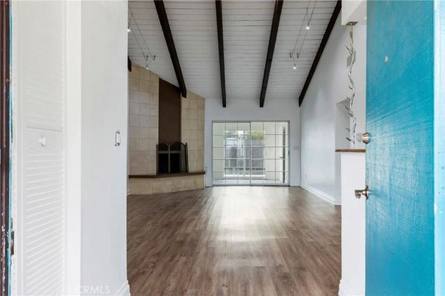 2011 W Katella 45, Anaheim, CA 92804