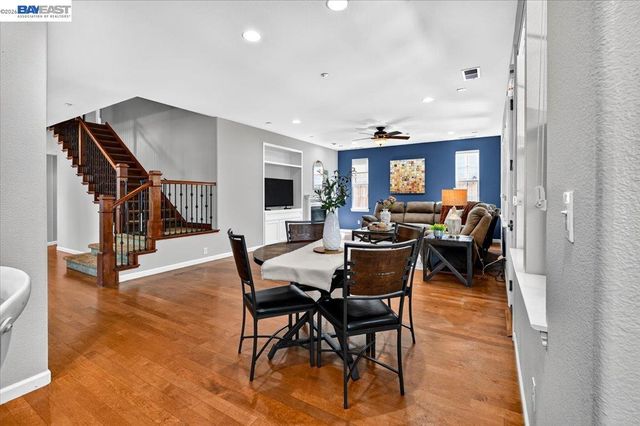 2774 Rivers Bend Cir, Livermore, CA 94550