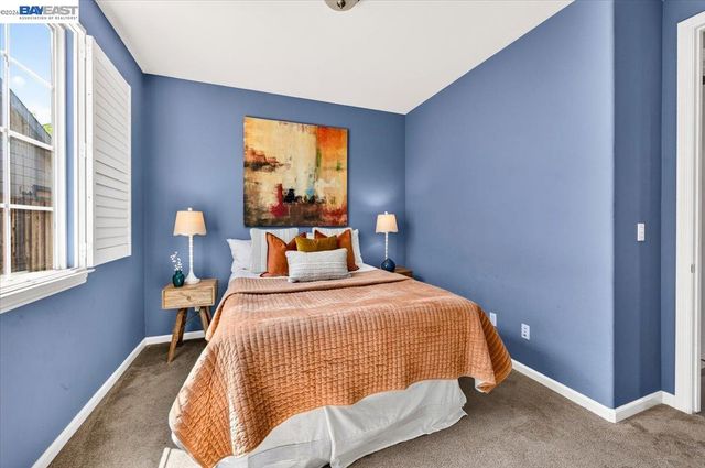 2774 Rivers Bend Cir, Livermore, CA 94550