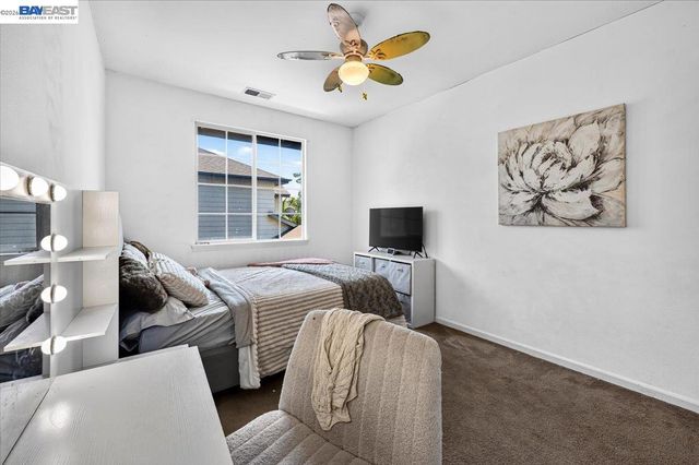 2774 Rivers Bend Cir, Livermore, CA 94550