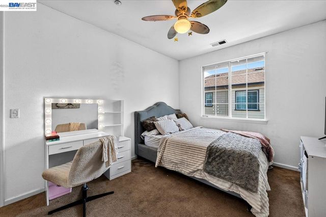 2774 Rivers Bend Cir, Livermore, CA 94550