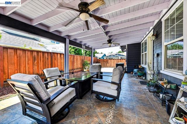 2774 Rivers Bend Cir, Livermore, CA 94550