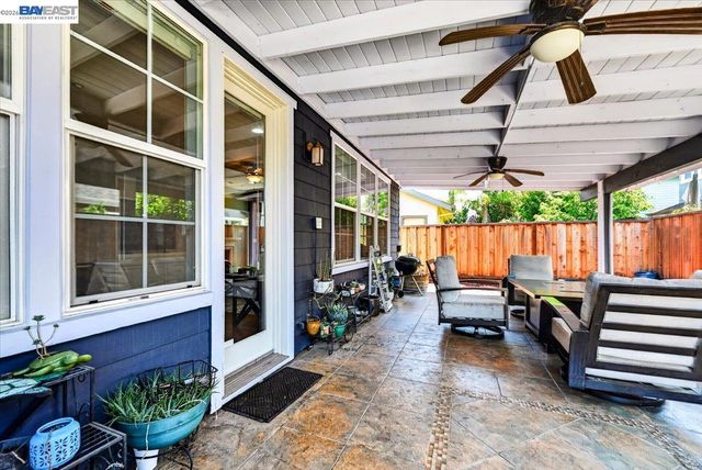 2774 Rivers Bend Cir, Livermore, CA 94550
