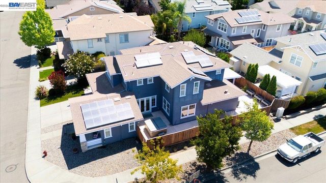 2774 Rivers Bend Cir, Livermore, CA 94550